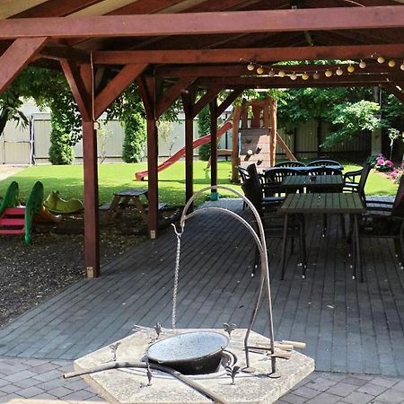 Levendula Apartmanhaz Hajdúszoboszló Exteriör bild
