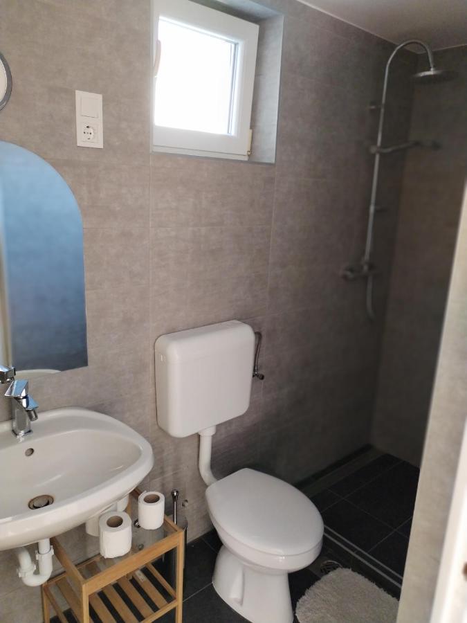 Levendula Apartmanhaz Hajdúszoboszló Exteriör bild