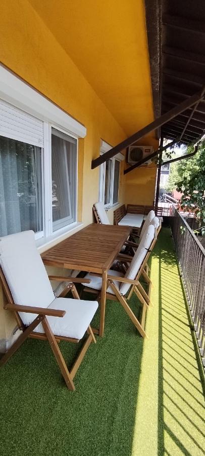 Levendula Apartmanhaz Hajdúszoboszló Exteriör bild