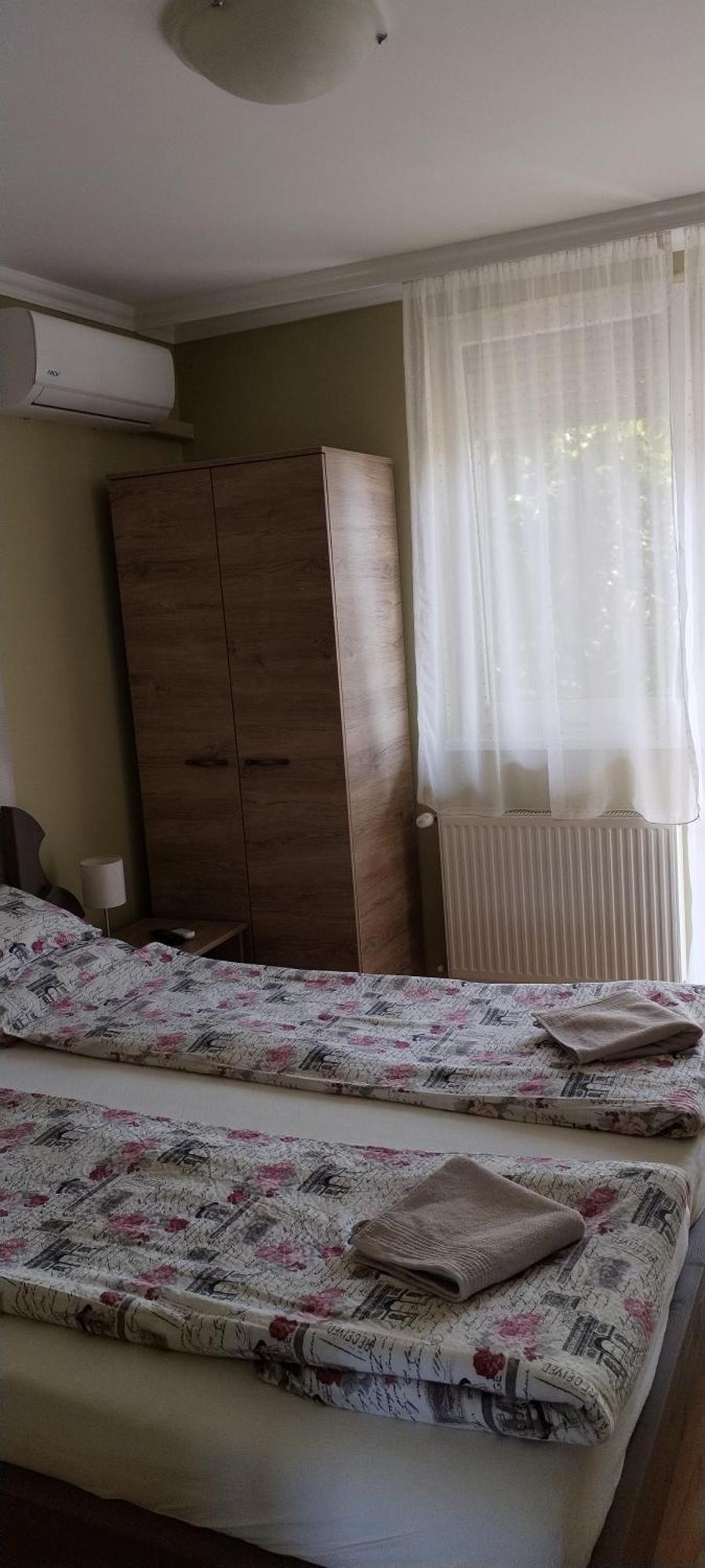 Levendula Apartmanhaz Hajdúszoboszló Exteriör bild
