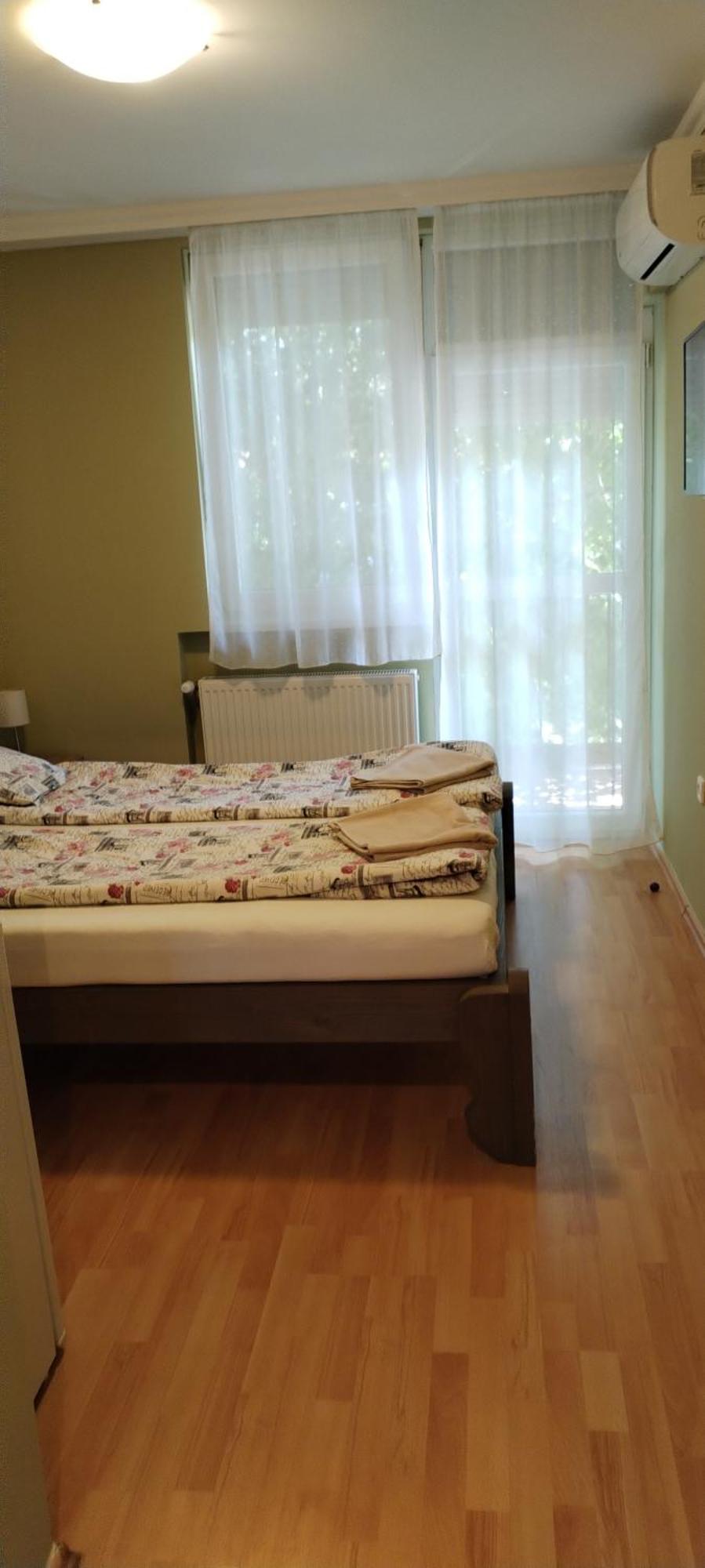 Levendula Apartmanhaz Hajdúszoboszló Exteriör bild