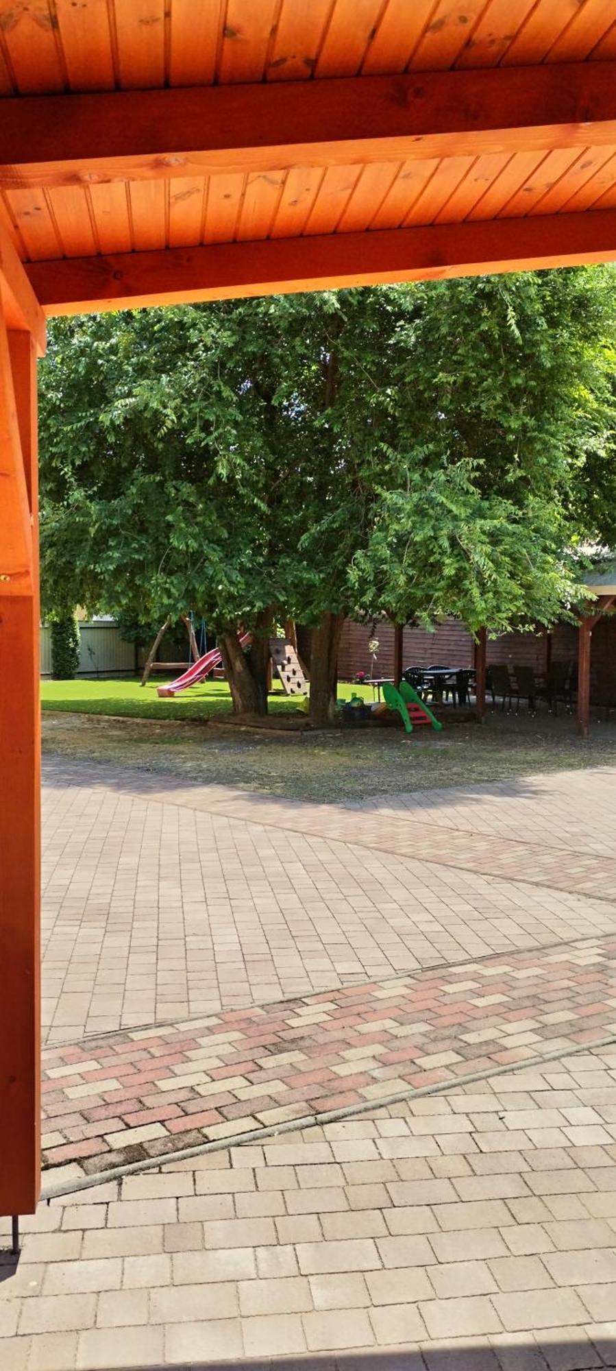 Levendula Apartmanhaz Hajdúszoboszló Exteriör bild